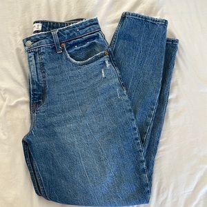 A&F, Curve Love, Mid Wash